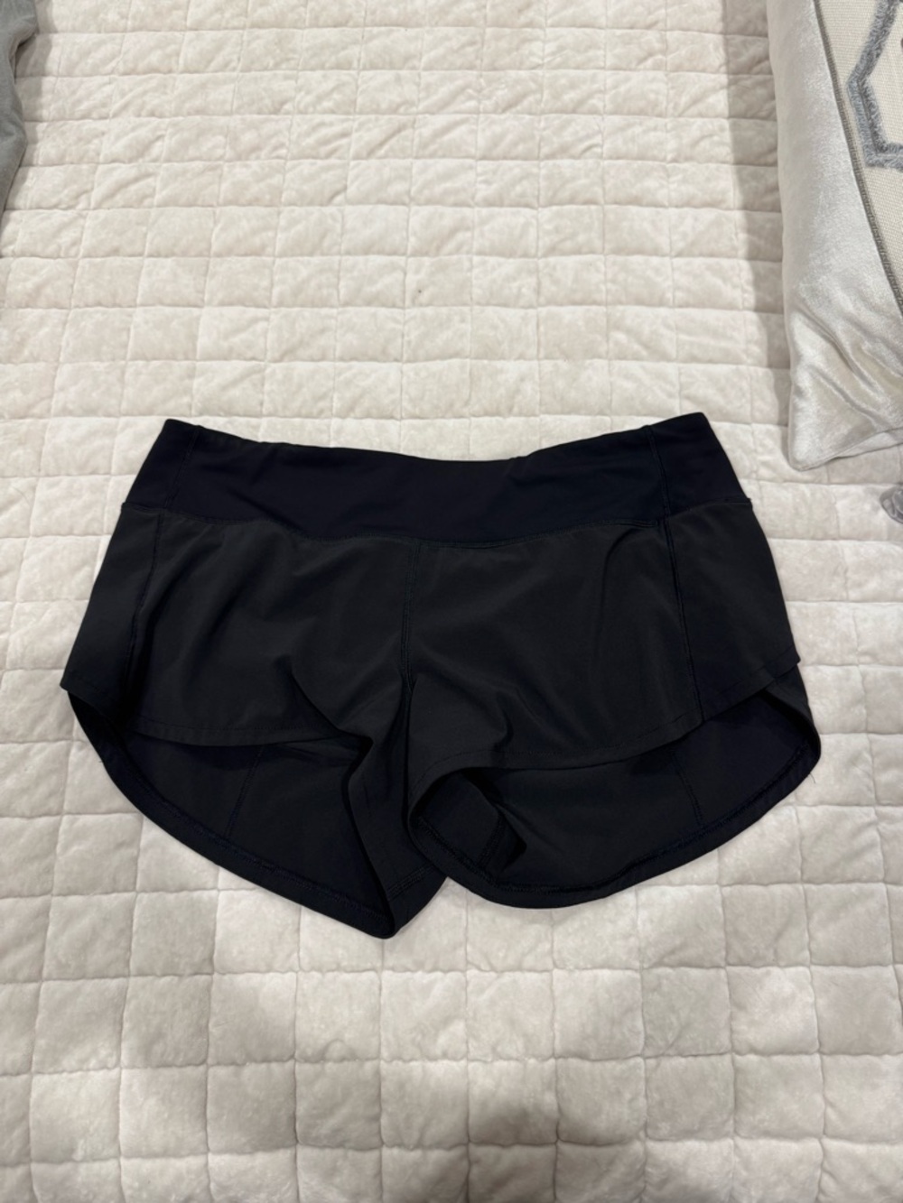 Lululemon Speed Up Short *2.5"
Black